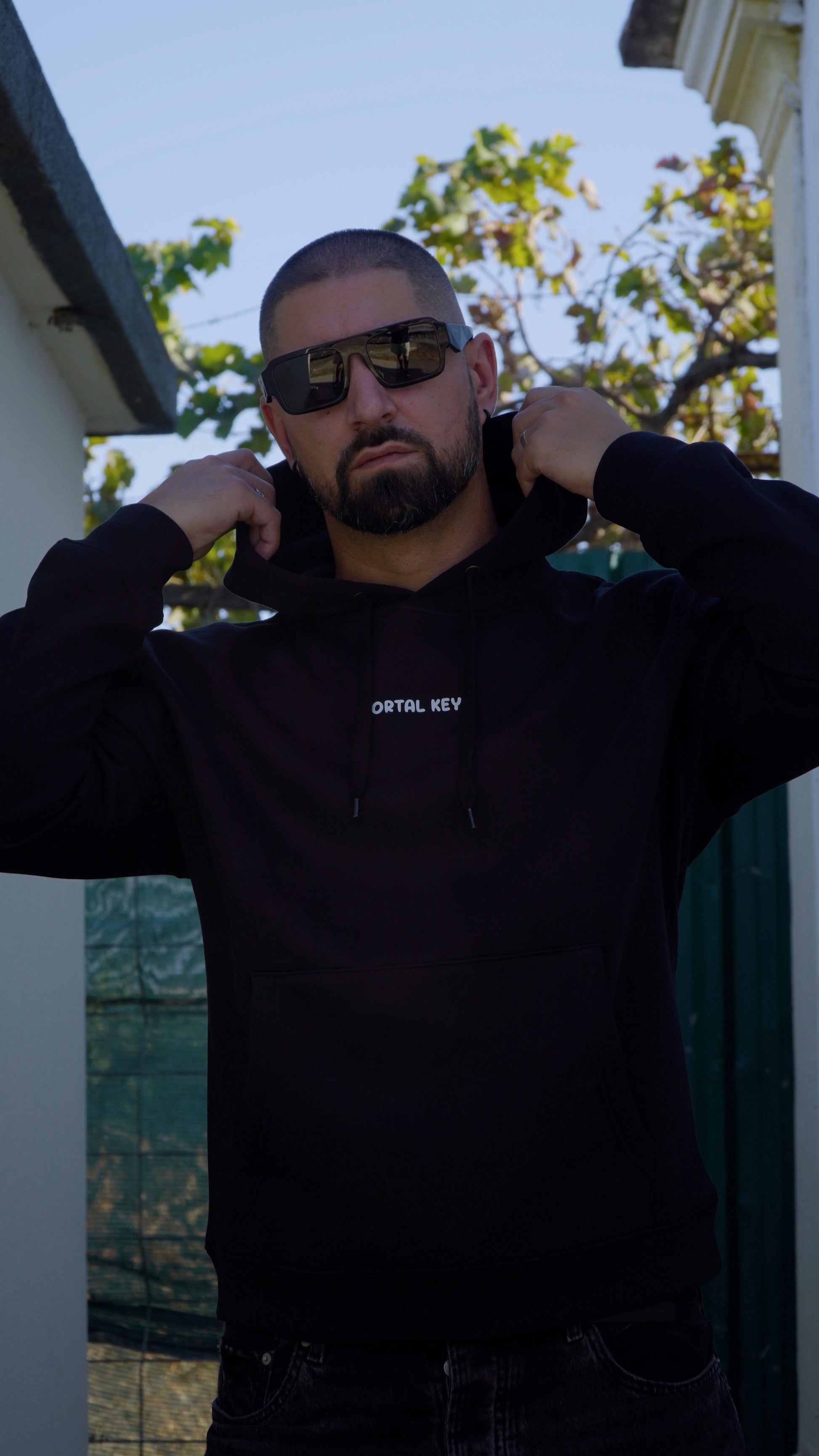 HOODIE TUGA 1.0 - PRETO